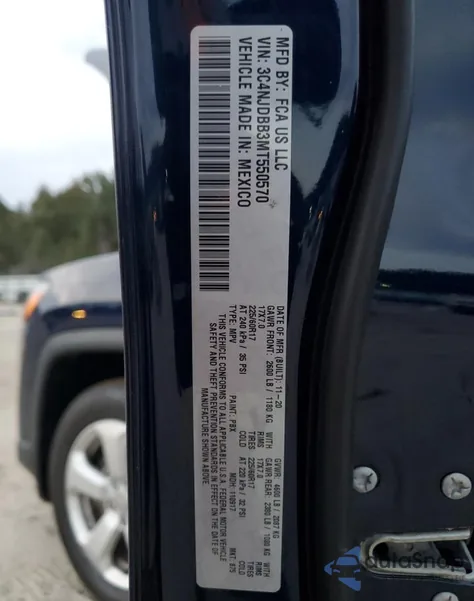 2021 Jeep Compass Latitude z USA, uszkodzony, nr VIN 3C4NJDBB3MT550570